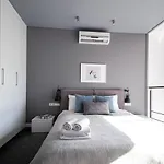 Qbik Loft Modern Apartamento