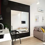 Qbik Loft Modern Apartamento